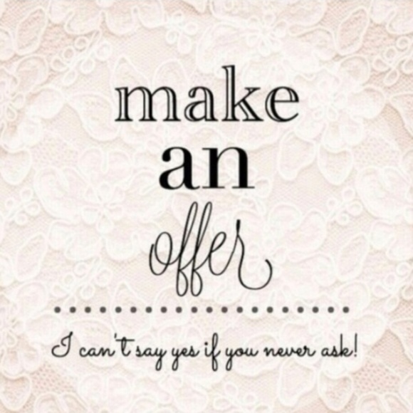 Meet your Posher, Michelle - Picture 3 of 3